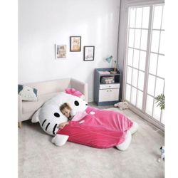 Hello Kitty Floor Lounger Oversized 