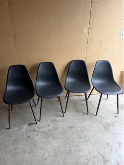 CangLong Modern Popular Dining Chairs Set Of 4 with Plastic seat and Metal Legs for Dining & Living Room, Black