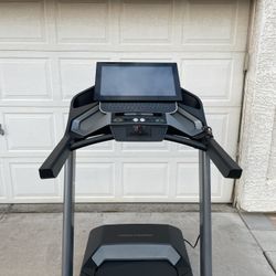 Pro Form Treadmill 