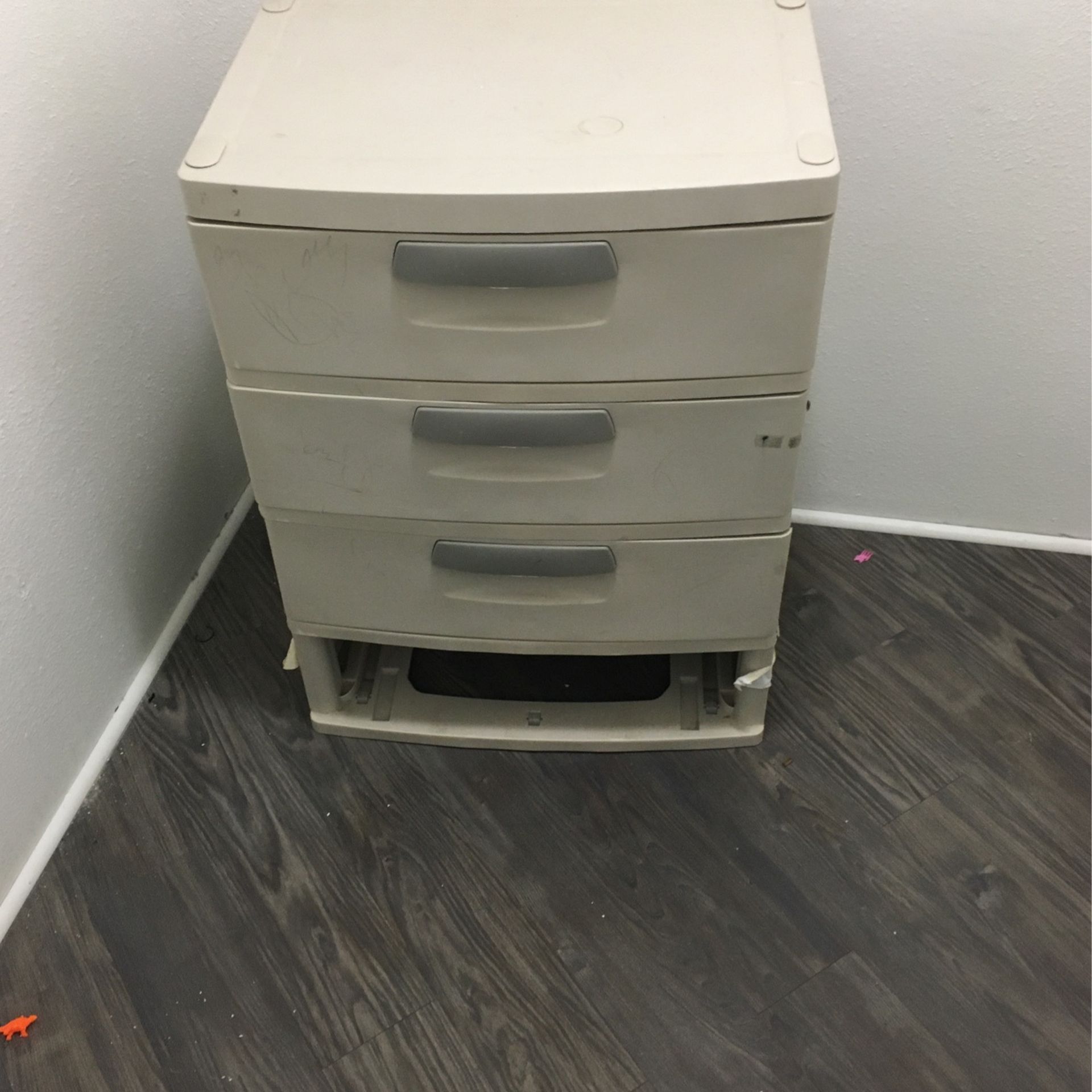 Plastic Drawer