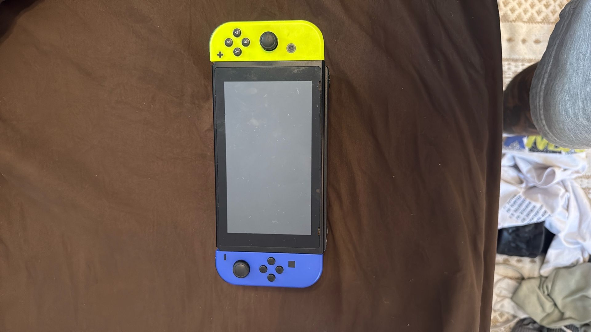 Nintendo Switch With Dock & Pokémon Scarlet