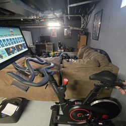 Echelon Connect 5-s Spin Bike