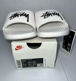 Nike X Stussy collab. Size 4 New in box!