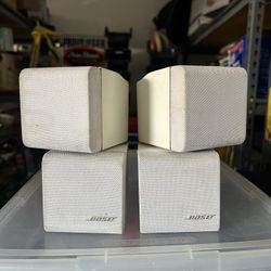 BOSÉ DOUBLE SPEAKER $40 FOR BOTH