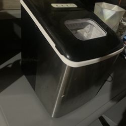 Ice Maker 