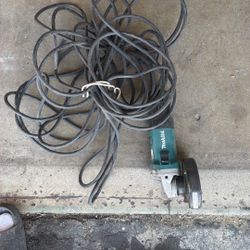 Makita Corded Grinder 