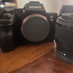Sony A7iii  With 2 Different Lens 1.8/50 Lens & 1.8/35