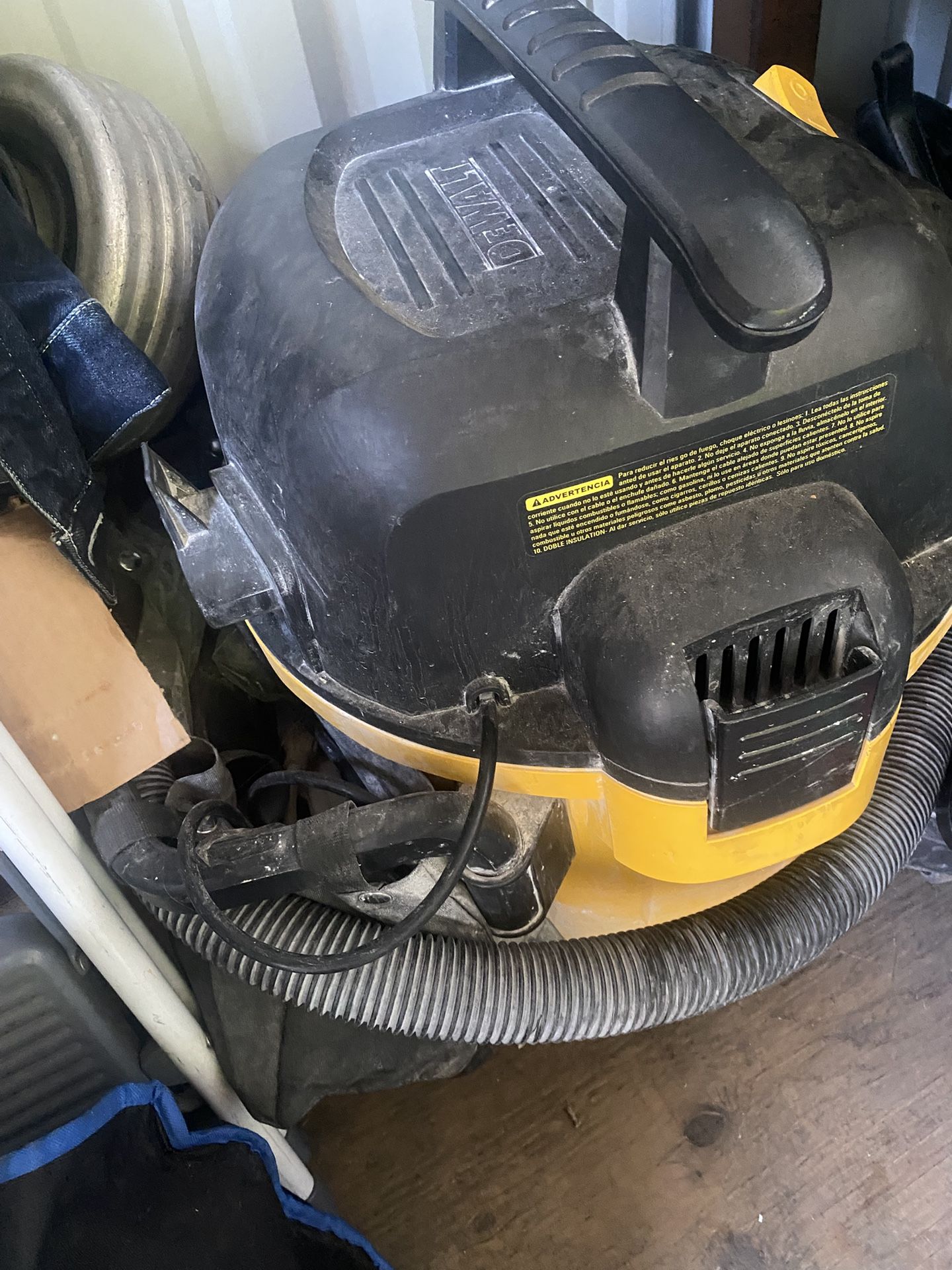 DeWalt Vacuum Cleaner