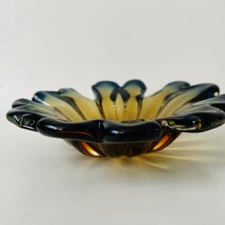 Vintage mid century Murano flower shape bowl