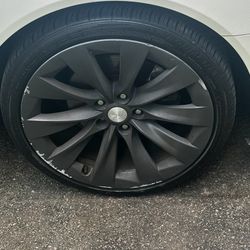 5x120 20” Tesla Rims
