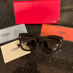 Fendi Woman's Sunglasses 