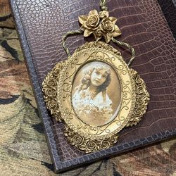 Vintage Ornate Hanging Picture Frame with Raised Rose Accents • Made in Taiwan
