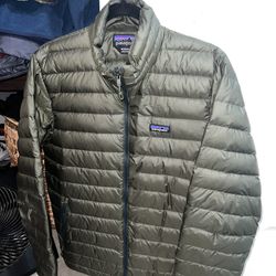 Men’s Patagonia Down Jacket