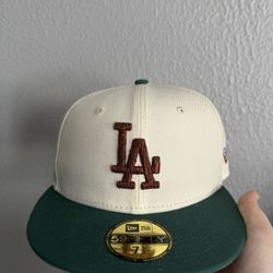 New Era LA Dodgers Beige Green Brown Camp 59Fifty Fitted Size 7 1/4 Hat New
