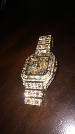Diamond watch Moissanite.