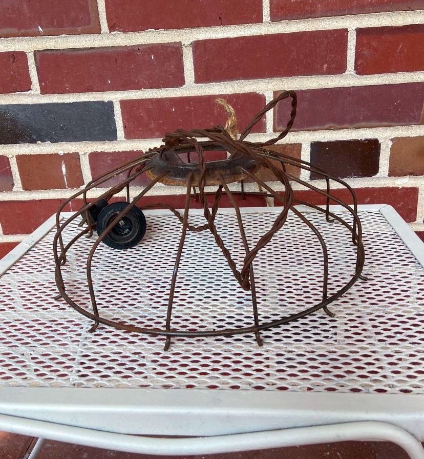 Antique Hanging Lamp Frame 