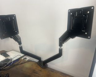 MOUNTUP dual-monitor desk arm