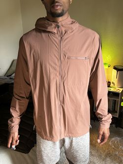 Vuori Outdoor Jacket 
