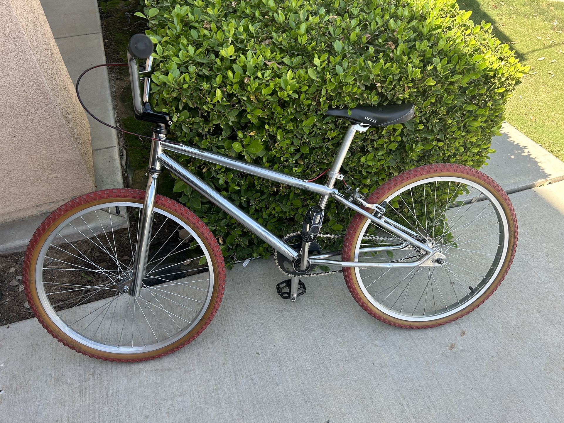 GT Pro series 24 Inch BMX