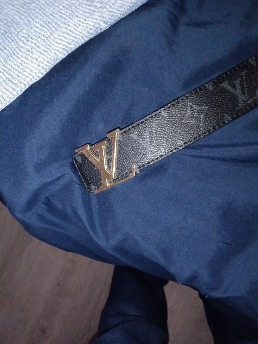 Louis Vuitton Belt Mens 30-33