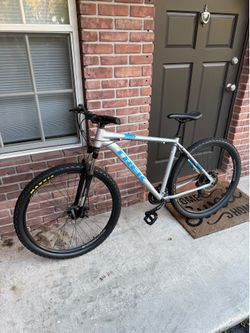 Trek Marlin 4
