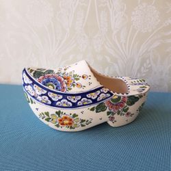 Vintage Delft Pottery Polychrome Shoe 