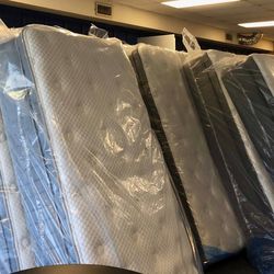 👑 King $175, 👸 Queen $100, Full from $90 – Take Home Today for Just $39 Down! 🚚🔥🌟Unbeatable Deals on Mattresses! Try B4 U Buy / Fast Delivery