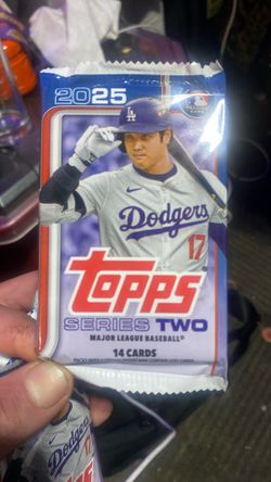 Topps 14 Cards 2025/26