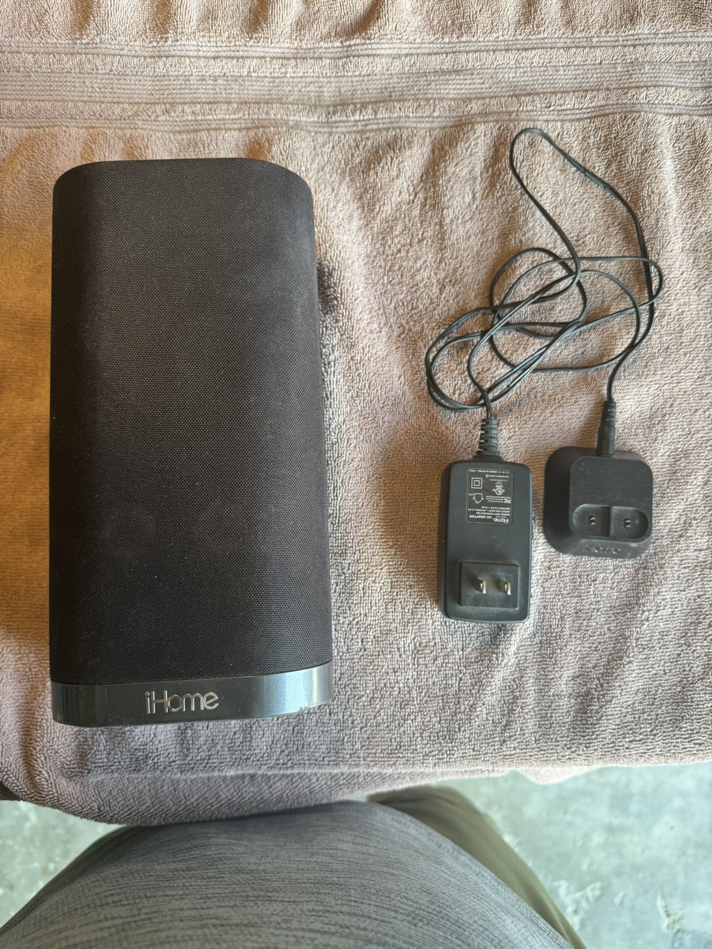 Bluetooth Speaker. I-Home BT30