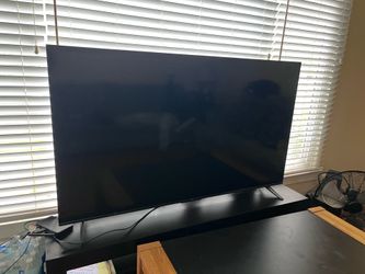 TCL 65” Smart TV – Excellent Condition – Works Perfect