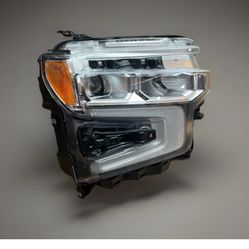 2022-2025 Chevy Silverado 1500 RIGHT HEADLIGHT USED OEM COMPLETE CHROME (contact info removed)3