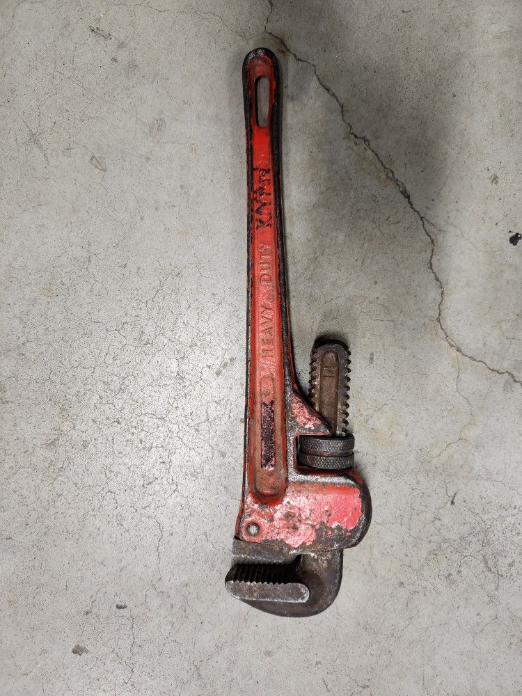 Plumbing Wrench Size 14