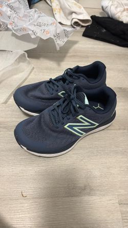 New Balance Women Shoe