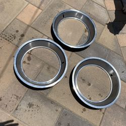 Wheel trim ring