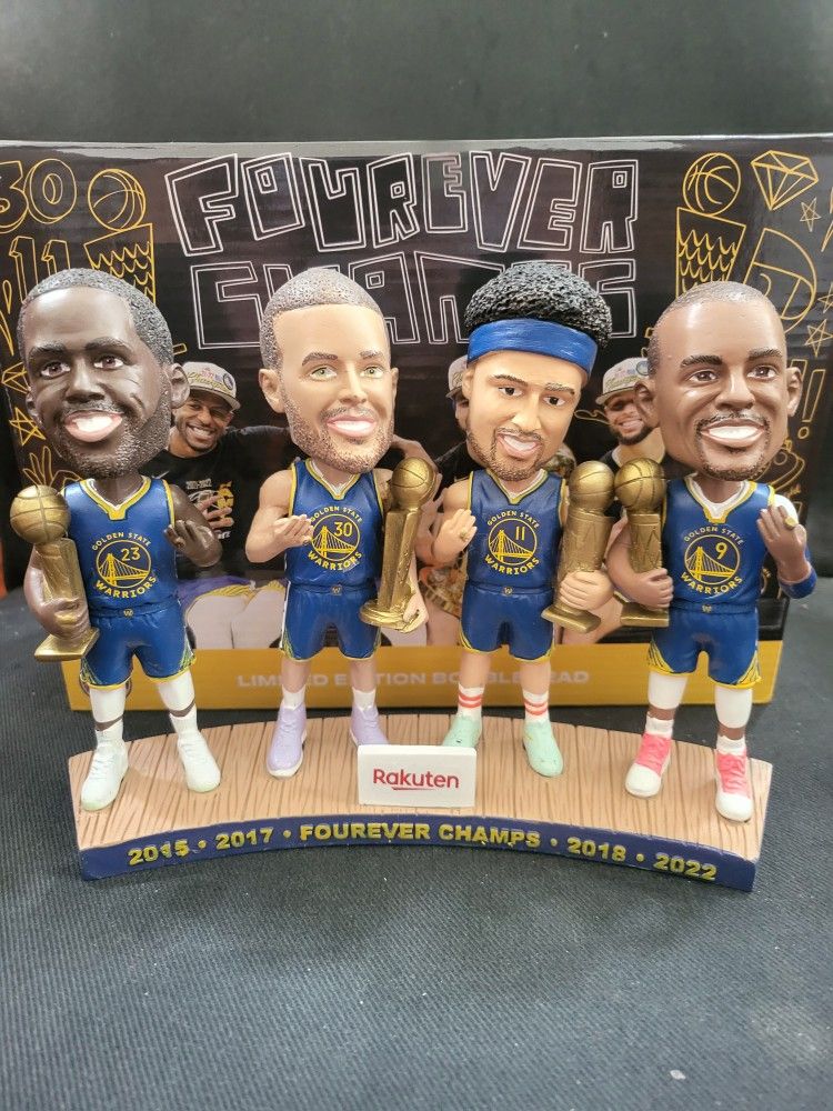 Curry, Klay, Draymond, Iguodala bobblehead 