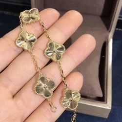 Vancleef Alhambra arpels Bracelet