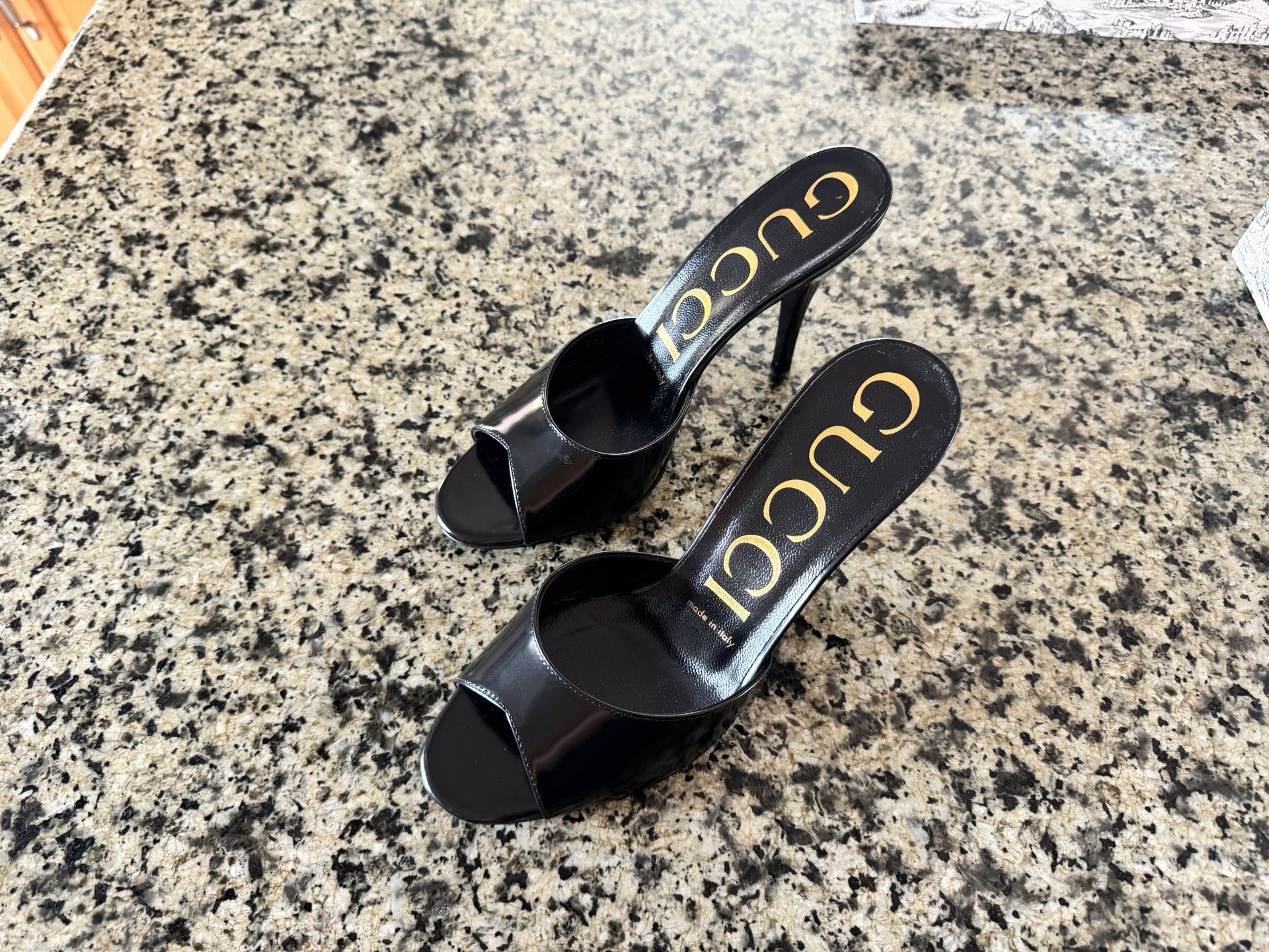 Gucci Regent Nero Heels (originally  $730)