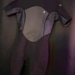 XCEL A-Line Women’s Short Sleeve Full Wetsuit – Size 10 – Black