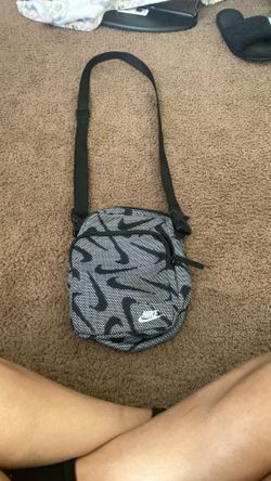 Nike purse