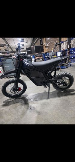 Mini electric dirt bike 45 mph max alot of torque