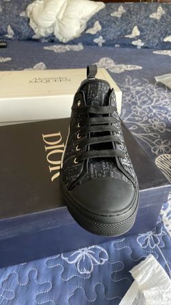 BLACK DIOR