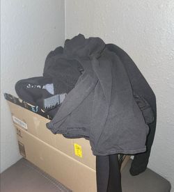 Free** Box of free Women's Clothes