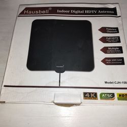 Digital HDTV Antenna, New In Box