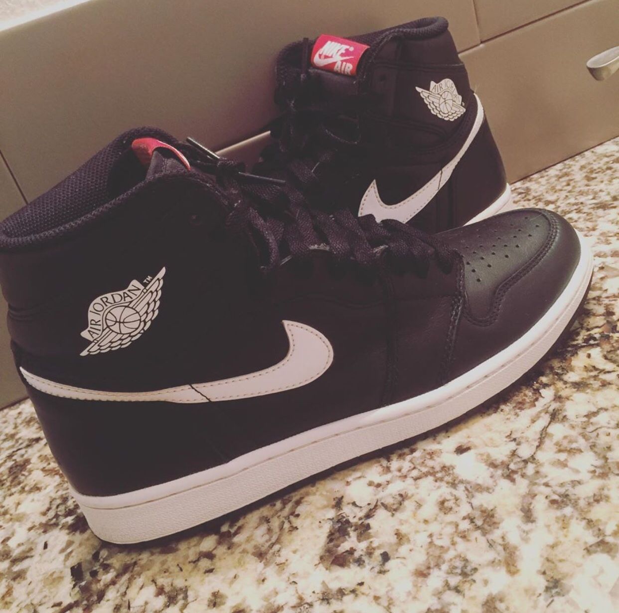 Air Jordan 1 OG yin yang Black/White