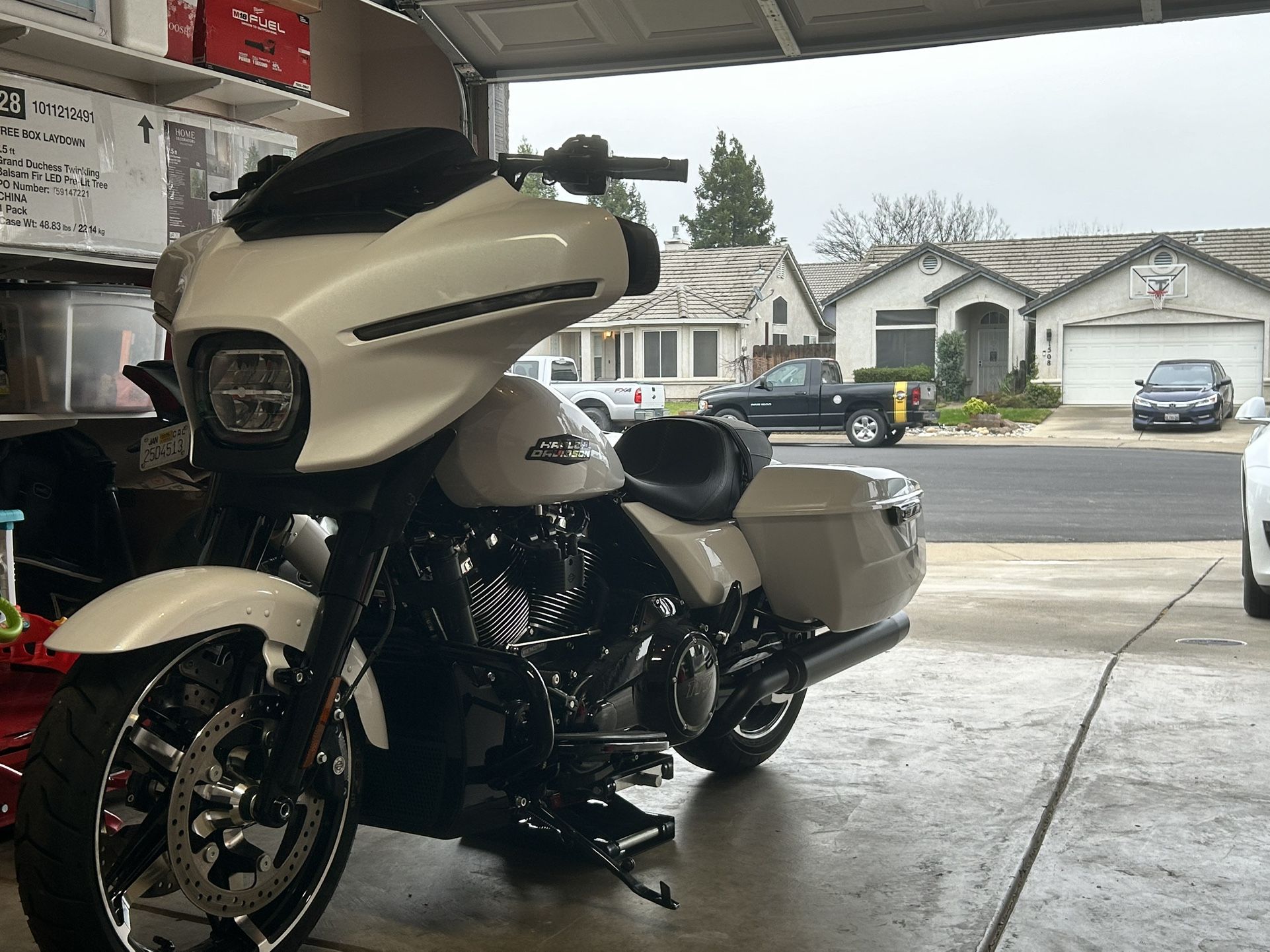 2024 Harley Street glide