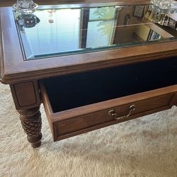 Trade Winds Hammary vintage Furniture