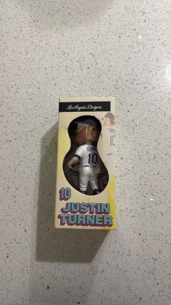 Justin Turner bobble head