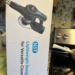 Cordless Vacuum Cleaner