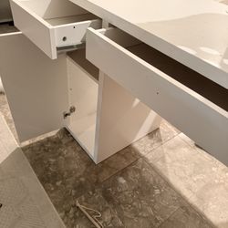 Ikea Micke Desk
