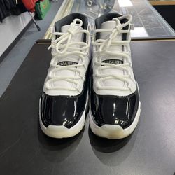 Men’s Gym shoes Size 13 (844853-1)